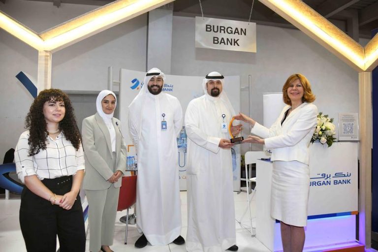 Burgan Bank continues to support local talent development at AUK’s Career Growth Fair