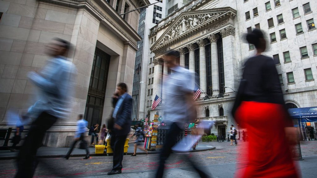 Big banks cut thousands of jobs, more layoffs coming